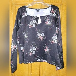 Violets & Roses XL Long Sleeve Top